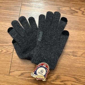 NWT Wool Blend Gloves